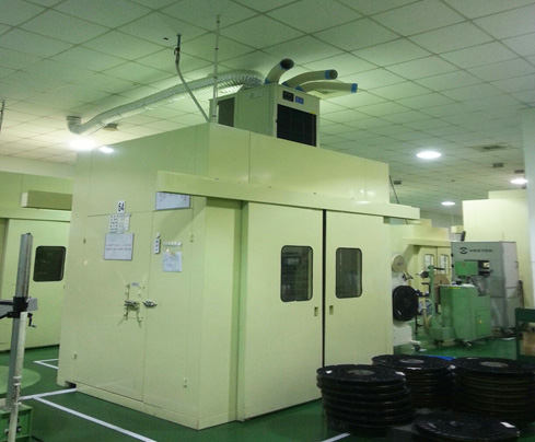 冬夏冷氣機(jī)成功解決了降溫問(wèn)題，贏得了東洋輪胎一致好評(píng)